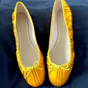 Beautiful Gold/Yellow Satin Flats